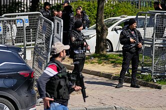 Turkijos policija / Asociatyvi