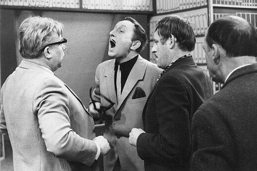 Jonas Kavaliauskas, Eduardas Kunavičius (trečias iš kairės). 1969 m. 