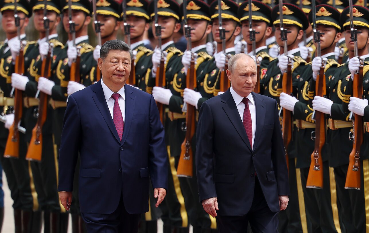 Xi Jinpingas ir Vladimiras Putinas Xi Jinpingas ir Vladimiras Putinas