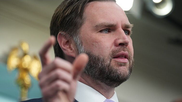 JAV: Amerika mažina karinių pajėgų Europoje skaičių, rotacinė brigada Lenkijoje – atidėta