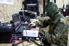 Российский военный в Запорожье Российский военный в Запорожье