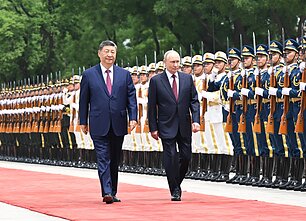  Владимир Путин с председателем КНР Си Цзиньпином 