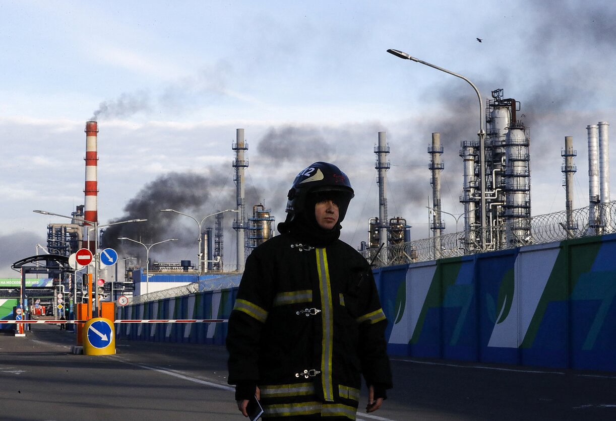 Московский нефтеперерабатывающий завод Московский нефтеперерабатывающий завод