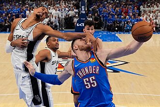 Vakarų konferencijos finalas: „Thunder“ – „Spurs“