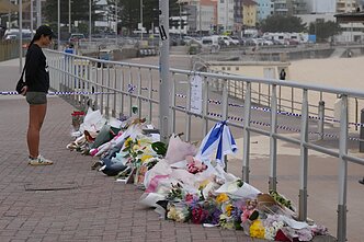 Bondajaus paplūdimio aukų memorialas