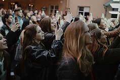 Rokas Yan surengė slaptą albumo pristatymo koncertą Rokas Yan surengė slaptą albumo pristatymo koncertą