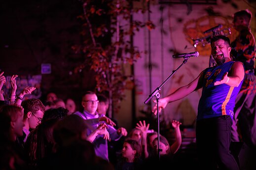 Garsūs šalies atlikėjai suvienijo jėgas: surengė festivalį sergančiam bendražygiui paremti