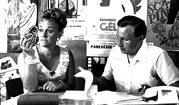 Režisierė Galina Dauguvietytė ir scenaristas Kazys Bagdonavičius. 1970 m. 