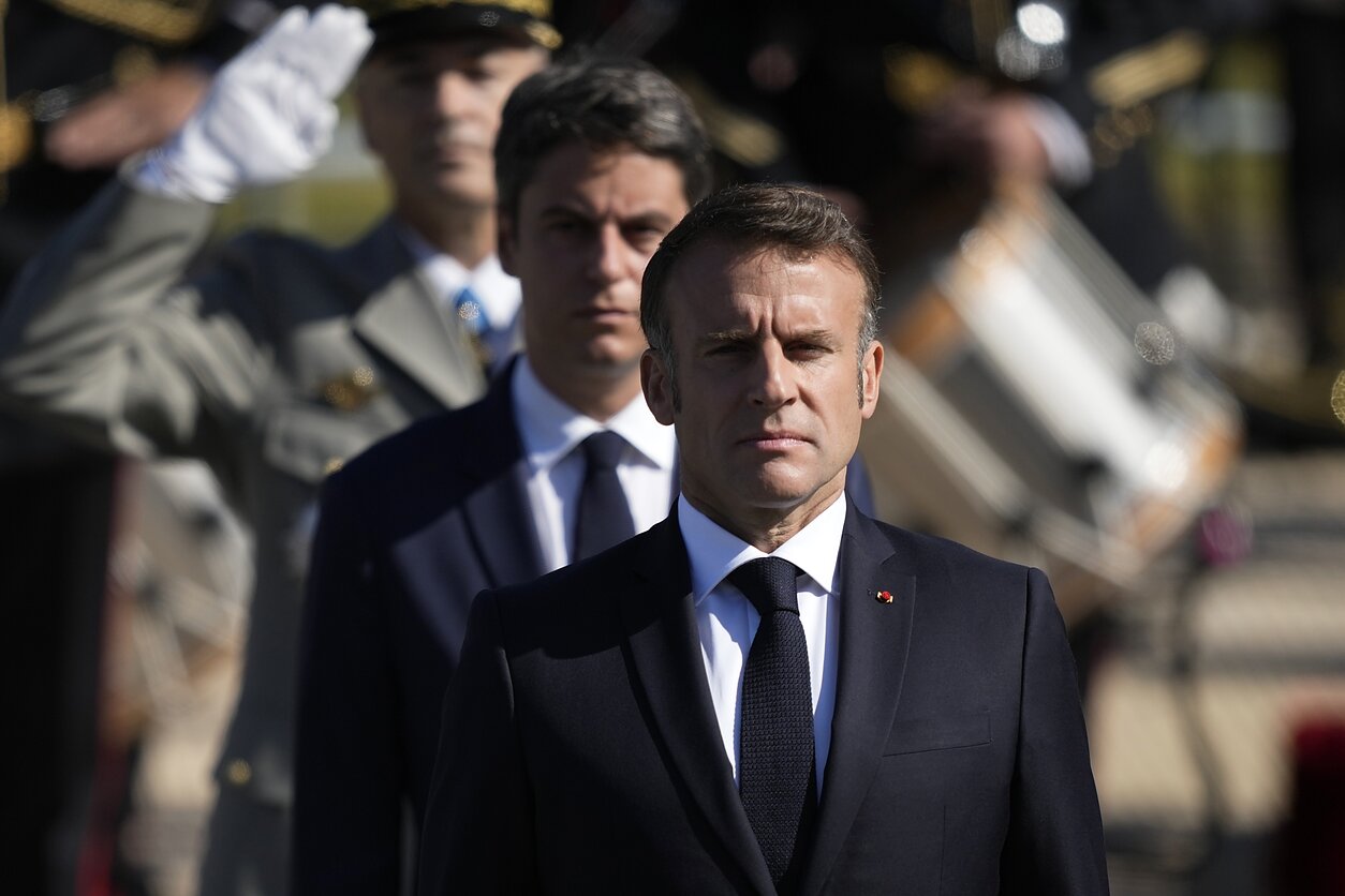 Gabrielis Attalis ir Emmanuelis Macronas Gabrielis Attalis ir Emmanuelis Macronas