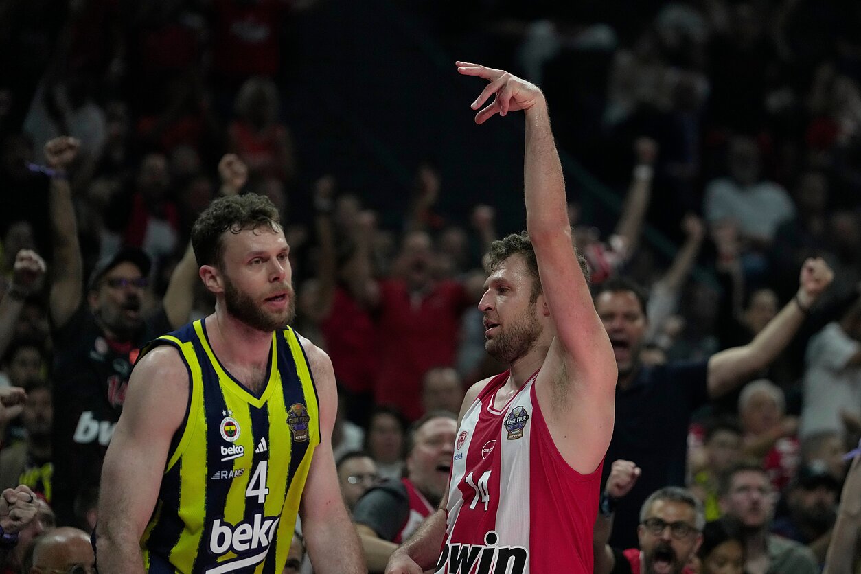 Eurolygos finalo ketvertas: „Olympiakos“ – „Fenerbahče“ Eurolygos finalo ketvertas: „Olympiakos“ – „Fenerbahče“