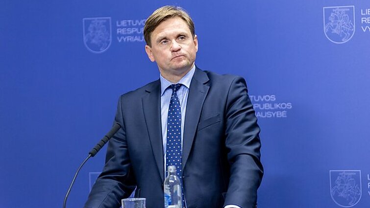 Vitkauskas apie per oro pavojų iš Maskvos sulauktus klaidinančius 112 skambučius: „Neramu“