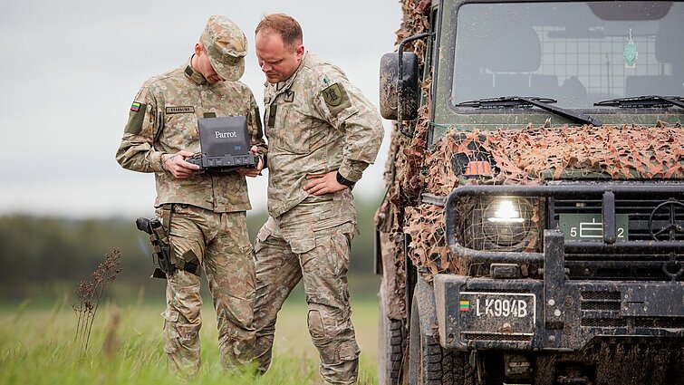 Plokšto apie dronus: surasti būtų naudinga, žinotume, ar jie tikrai ukrainietiški