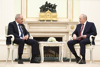 Никол Пашинян и Владмир Путин Никол Пашинян и Владмир Путин