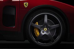„Ferrari Luce“