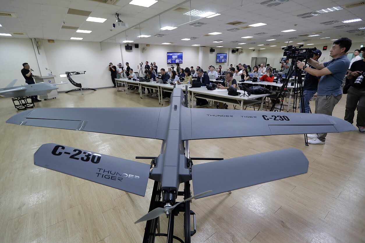 Taivano kovinis dronas C-230 Overkill (Striker) Taivano kovinis dronas C-230 Overkill (Striker)