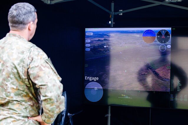 Dronų aptikimo žemutinėje oro erdvėje sistemos pristatymas Juragiuose Dronų aptikimo žemutinėje oro erdvėje sistemos pristatymas Juragiuose