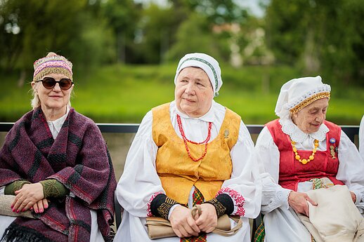 Nerimi plaukę ansambliai paskelbė folkloro festivalio „Skamba skamba kankliai“ pradžią