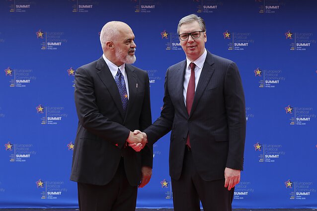 Albanijos ministras pirmininkas Edi Rama ir Serbijos prezidentas Aleksandaras Vučićius Albanijos ministras pirmininkas Edi Rama ir Serbijos prezidentas Aleksandaras Vučićius