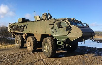 Fińskie transportery Patria