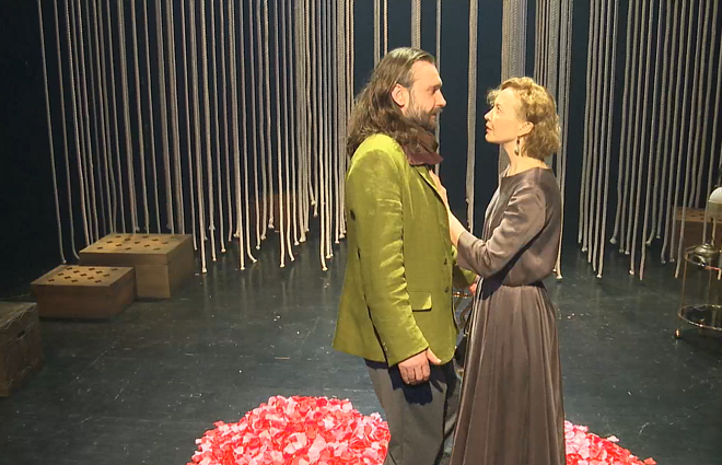Šiaulių dramos teatre – režisieriaus Gyčio Padegimo premjera „Molė Svini“