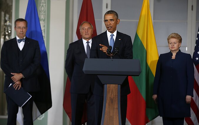 Barackas Obama Estijoje su Baltijos šalių prezidentais: Toomasu Hendriku Ilvesu, Andris Bērziņšu, Dalia Grybauskaite Barackas Obama Estijoje su Baltijos šalių prezidentais: Toomasu Hendriku Ilvesu, Andris Bērziņšu, Dalia Grybauskaite