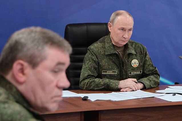 Valerijus Gerasimovas ir Vladimiras Putinas Valerijus Gerasimovas ir Vladimiras Putinas