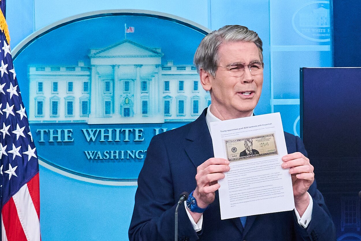Donaldo Trumpo atvaizdas netrukus gali atsirasti ant naujo 250 JAV dolerių vertės banknoto