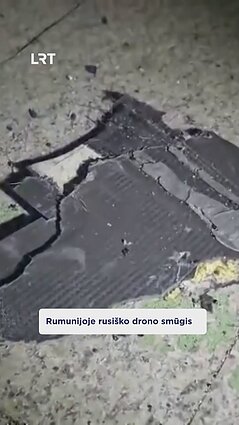 Rusijos dronas smogė daugiabučiui Rumunijoje
