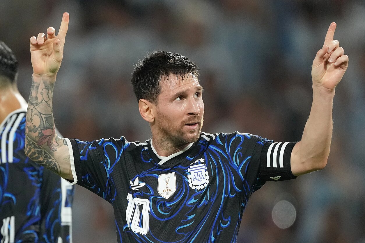 Lionelis Messi Lionelis Messi