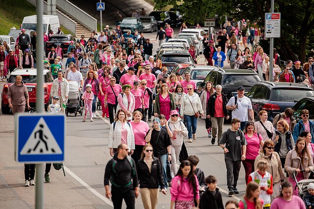 Šaltibarčių festivalyje – rožinis ėjimas Šaltibarčių festivalyje – rožinis ėjimas