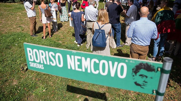Gyventojai nerimauja dėl Nemcovo skvero likimo: sklypo savininkas jame norėtų daugiabučio
