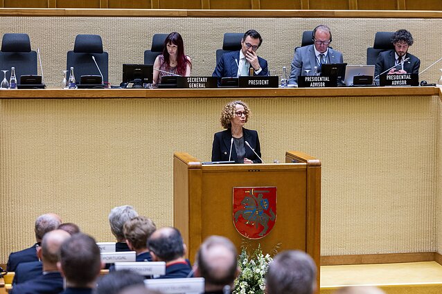 Radmila Shekerinska Radmila Shekerinska