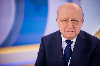 Andrius Kubilius Andrius Kubilius