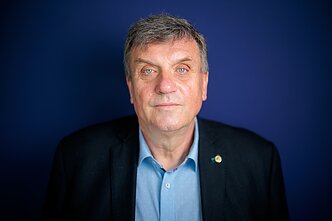 Vytenis Tupčiauskas Vytenis Tupčiauskas