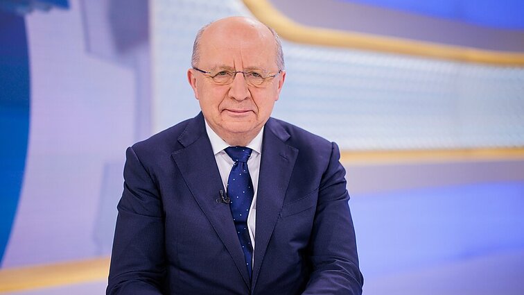 Kubilius apie agresyvėjantį Putiną: aiški Ukrainos persvara stumia Kremlių į desperaciją Kubilius apie agresyvėjantį Putiną: aiški Ukrainos persvara stumia Kremlių į desperaciją