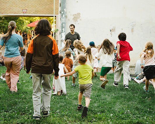 Žaidimų aikštelės edukacijos vaikams Žaidimų aikštelės edukacijos vaikams