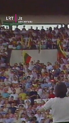 1988 m. birželio 3 d. susikūrė Lietuvos Persitvarkymo Sąjūdžio iniciatyvinė grupė