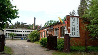 „Individualistų“ tapyba Naujuosiuose Valkininkuose „Individualistų“ tapyba Naujuosiuose Valkininkuose