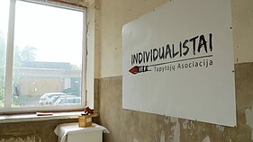 „Individualistų“ tapyba Naujuosiuose Valkininkuose „Individualistų“ tapyba Naujuosiuose Valkininkuose