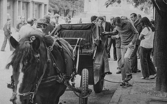 Filmavimo momentas. Kaunas, Laisvės alėja. 1981 m. 