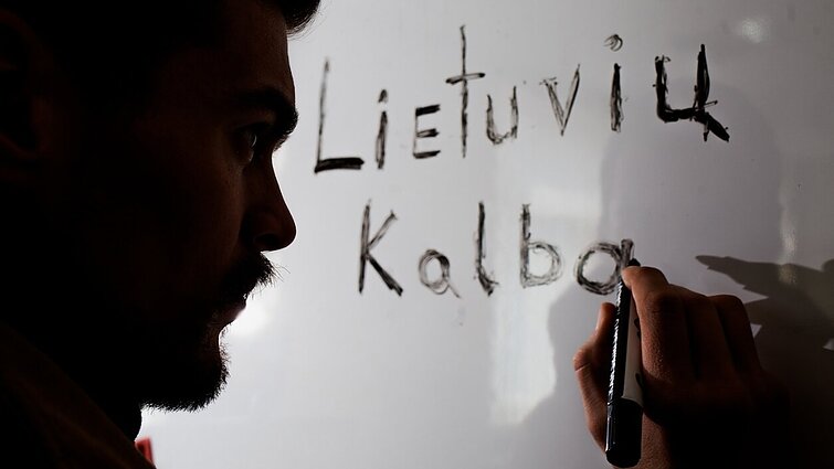 Vilnius siūlo nemokamus lietuvių k. kursus užsieniečiams, bet patenka ne visi