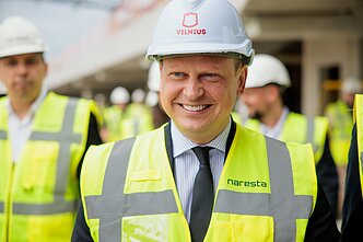 Penktadienį surengta spaudos konferencija Nacionalinio stadiono statybvietėje 
