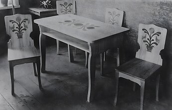 Vaišėms skirtas baldų komplektas „Jurginas“, 1932 m. Dizaineris Jonas Prapuolenis