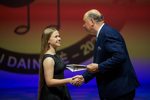 „Dainų dainelės“ laureatų apdovanojimų ceremonija