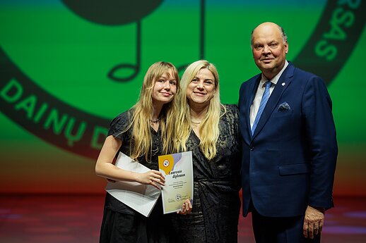 „Dainų dainelės“ laureatų apdovanojimų ceremonija