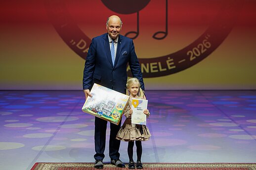 „Dainų dainelės“ laureatų apdovanojimų ceremonija
