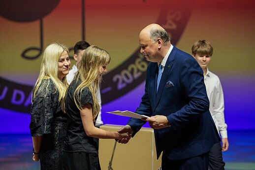 „Dainų dainelės“ laureatų apdovanojimų ceremonija