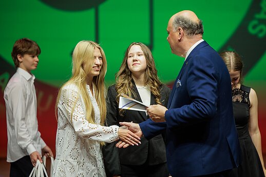 „Dainų dainelės“ laureatų apdovanojimų ceremonija
