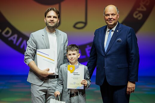 „Dainų dainelės“ laureatų apdovanojimų ceremonija