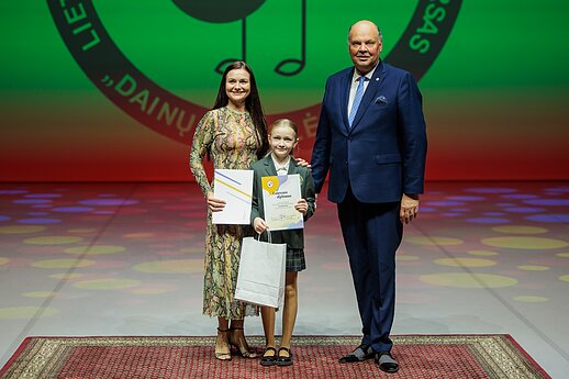 „Dainų dainelės“ laureatų apdovanojimų ceremonija